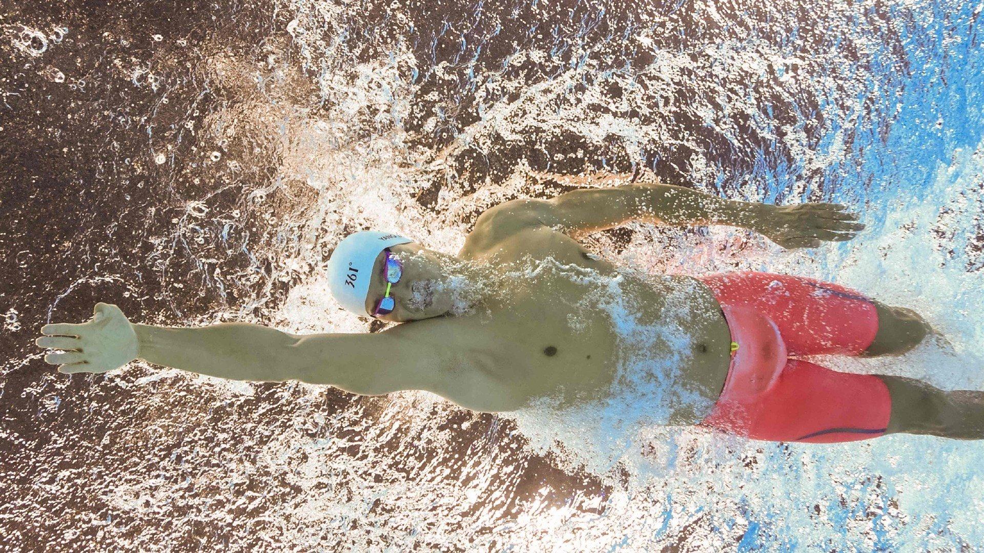 英超焦点战，若塔破门萨拉赫反超，阿诺德世界波定乾坤，利物浦3比1逆转胜出