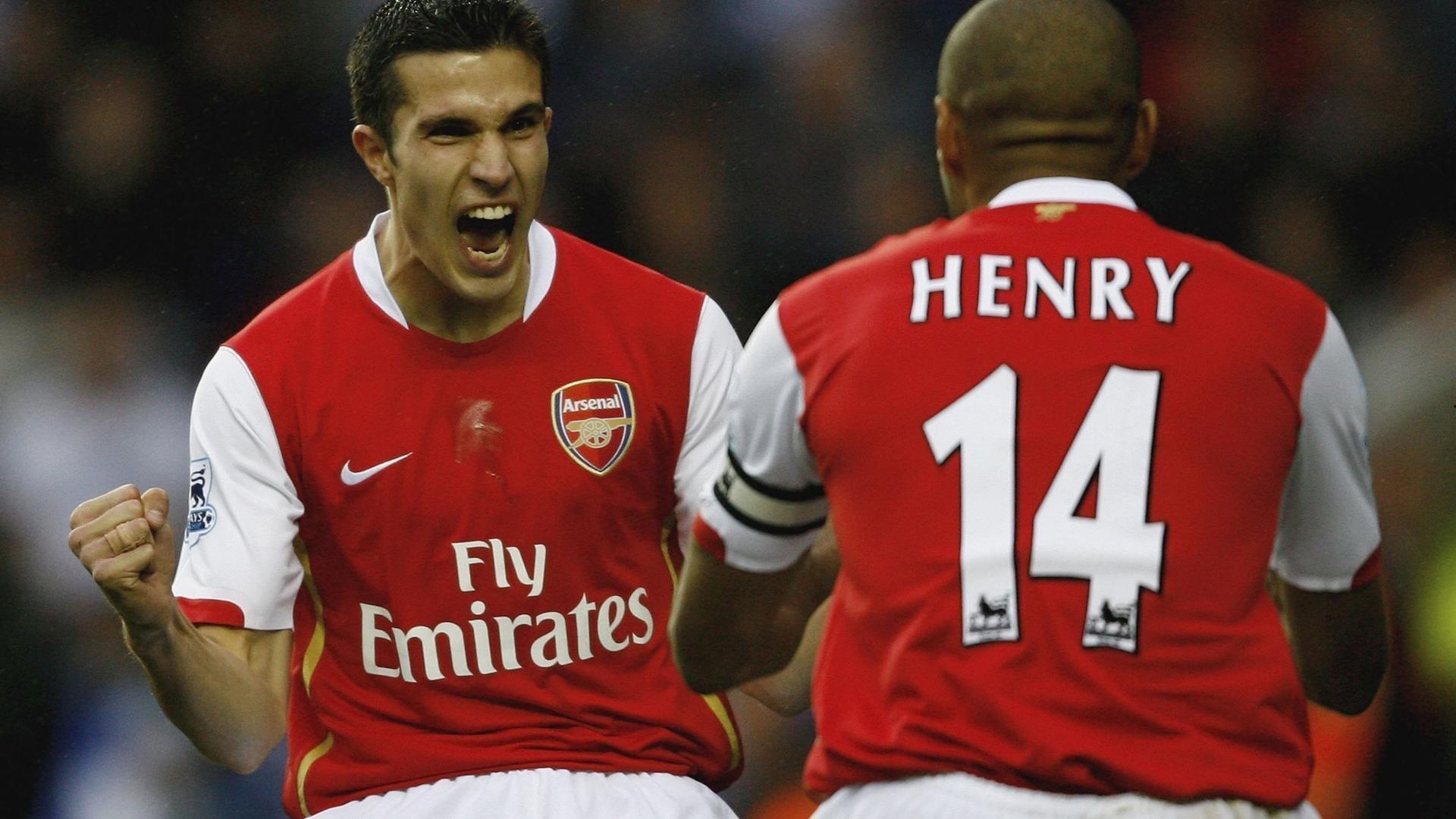 克洛普迷失赛场引热议，幽默自嘲背后，谁在觊觎他的帅位？