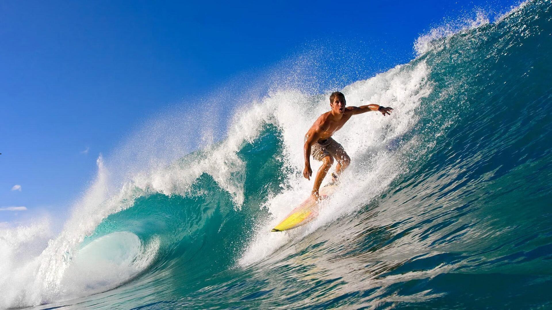 梅西巨幅壁画点亮迈阿密,俱乐部老板亲自参与创作